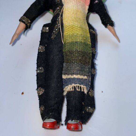 Vintage 50s/60s Mexican souvenir doll with mustache & sombrero - Picture 3 of 4